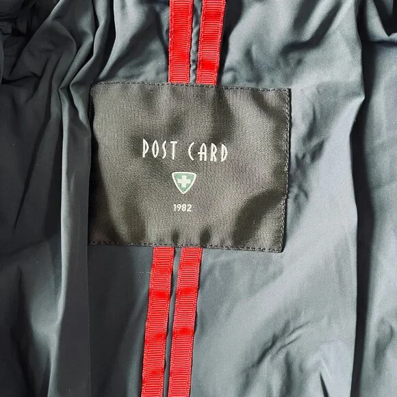 Post Card - Italian Luxury Puffer Deneb Coat - Navy Blue - Size 38